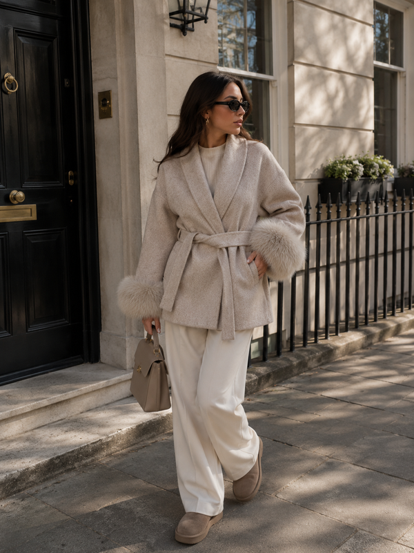 Vivienne Fox Fur Trim Elegant Wool Short Coat