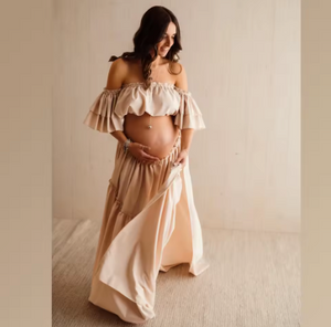 Élise Soft Two-Piece Maternity Photoshoot Set