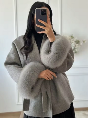 Vivienne Fox Fur Trim Elegant Wool Short Coat