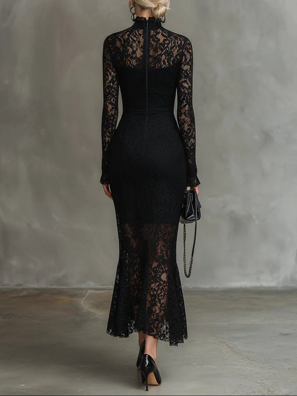 Éloise Black Lace Maxi Dress