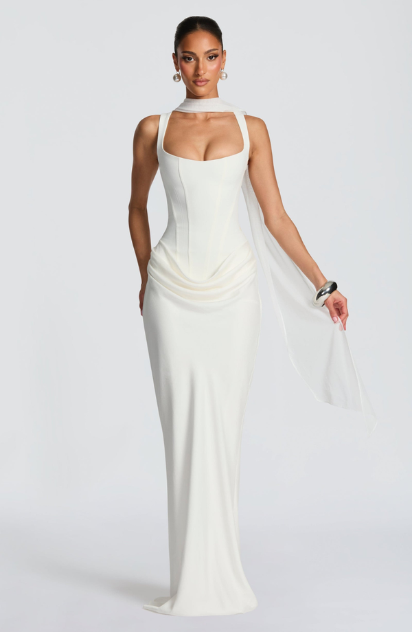 Elara Sculpt Maxi Dress