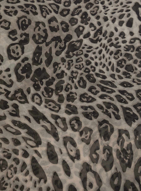 Valérie Satin Scarf